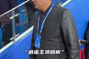 杨毅：姚明进攻摧毁力和奥尼尔比不了，奥尼尔在场上你就不用考虑防守了