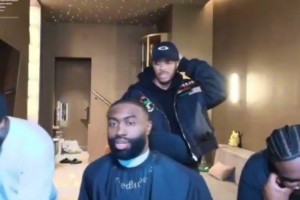 为啥当年尼克斯没夺冠？小斯：安东尼来只想着得分，球的转移没了